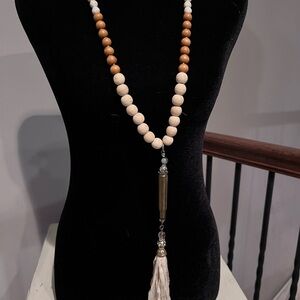 Elegant Tan and White Beaded Necklace